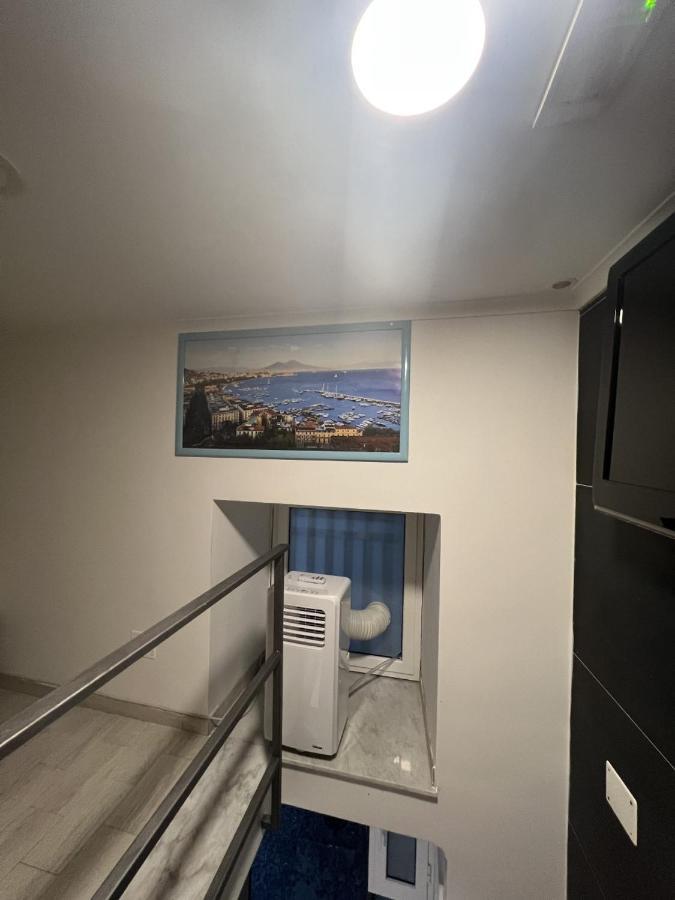 B&B Luna Rossa Napels Buitenkant foto